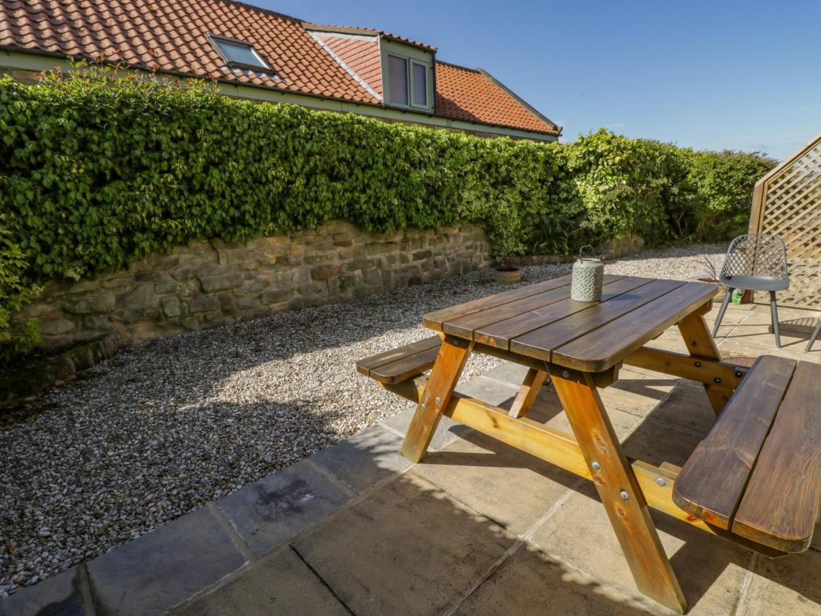 Danby Cottage Whitby Ngoại thất bức ảnh